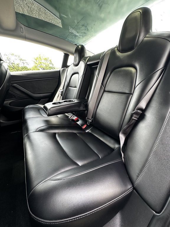 2018 Tesla Model 3 Image 15