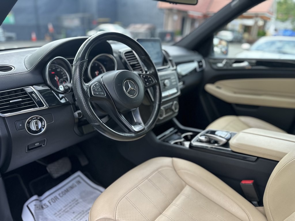 2017 Mercedes-Benz GLS-Class Image 10