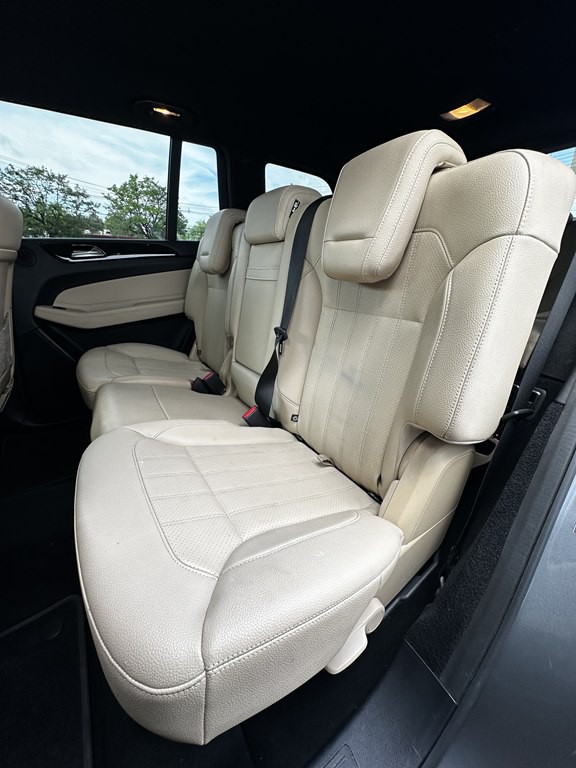 2017 Mercedes-Benz GLS-Class Image 16