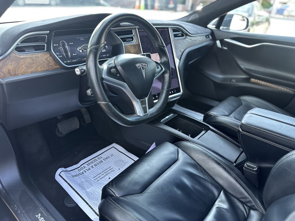 2017 Tesla Model S Image 10