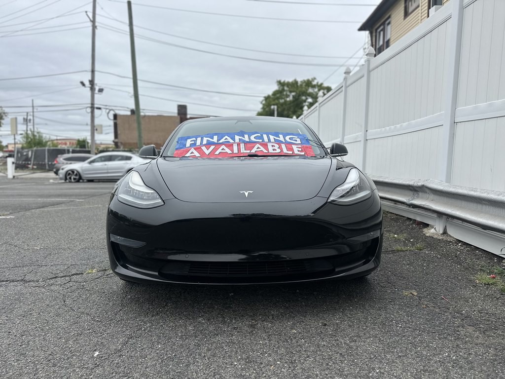2019 Tesla Model 3 Image 2