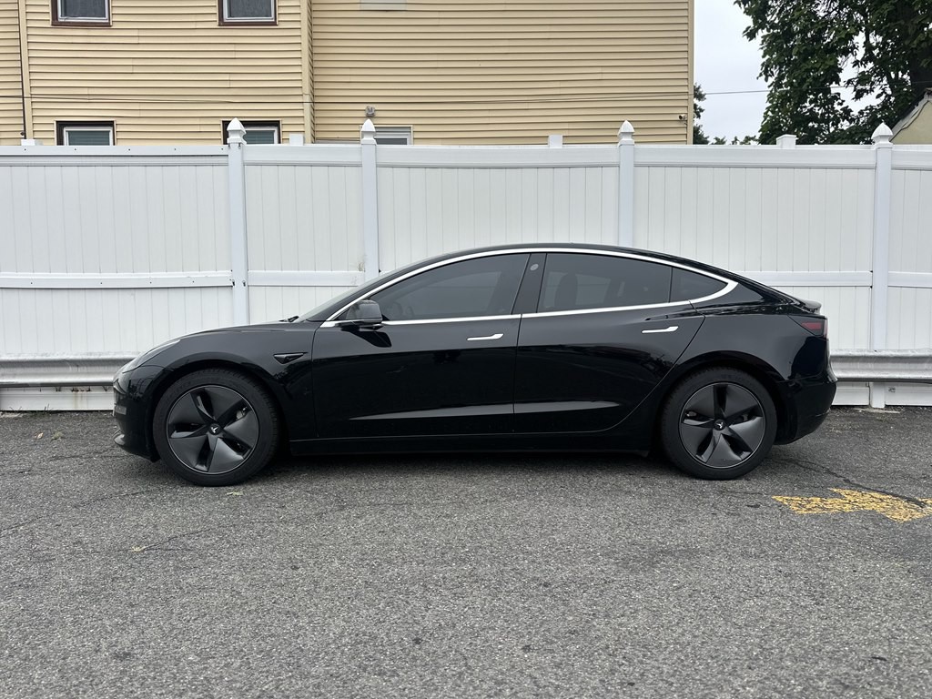 2019 Tesla Model 3 Image 4