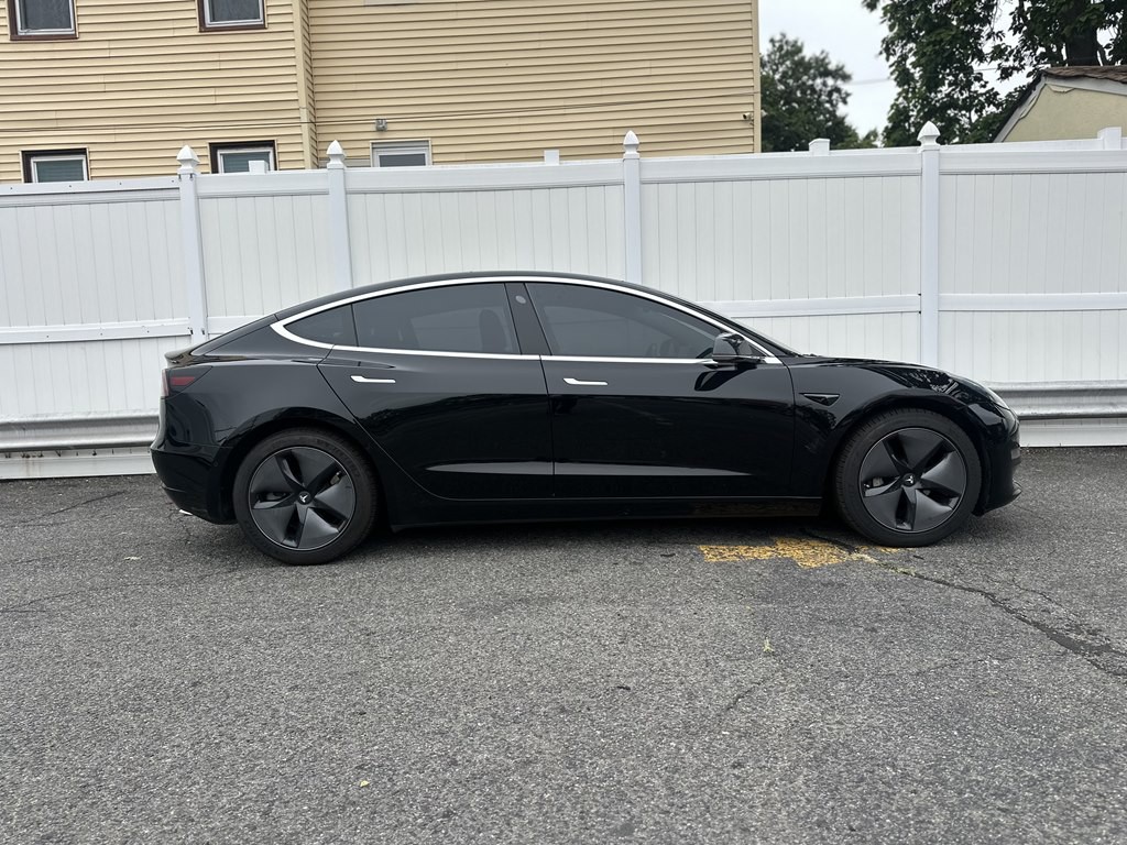 2019 Tesla Model 3 Image 8