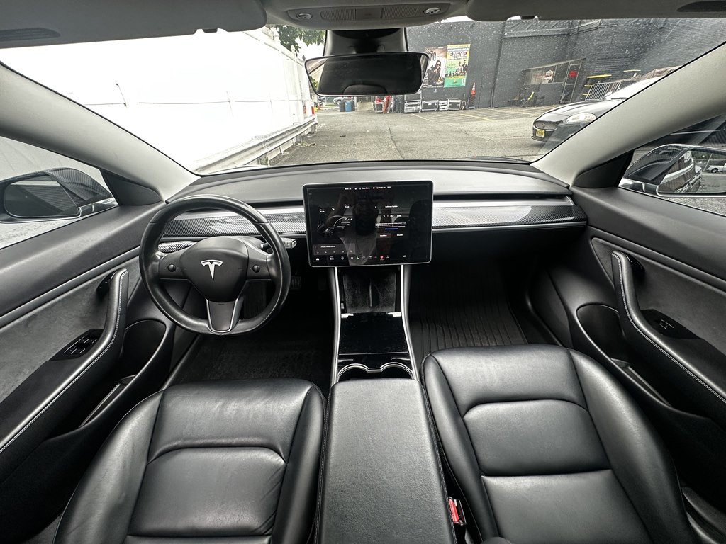 2019 Tesla Model 3 Image 9