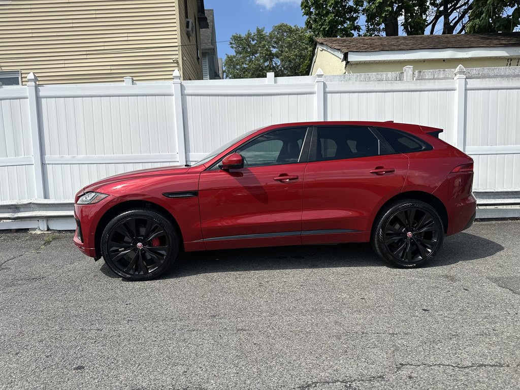2017 Jaguar F-PACE Image 4