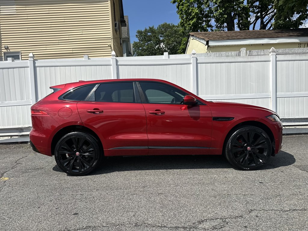 2017 Jaguar F-PACE Image 8