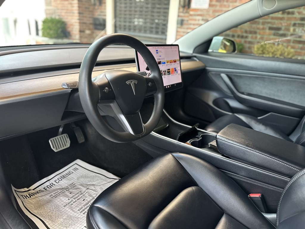 2020 Tesla Model 3 Image 10