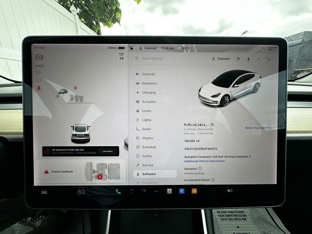 2018 Tesla Model 3 Image 11
