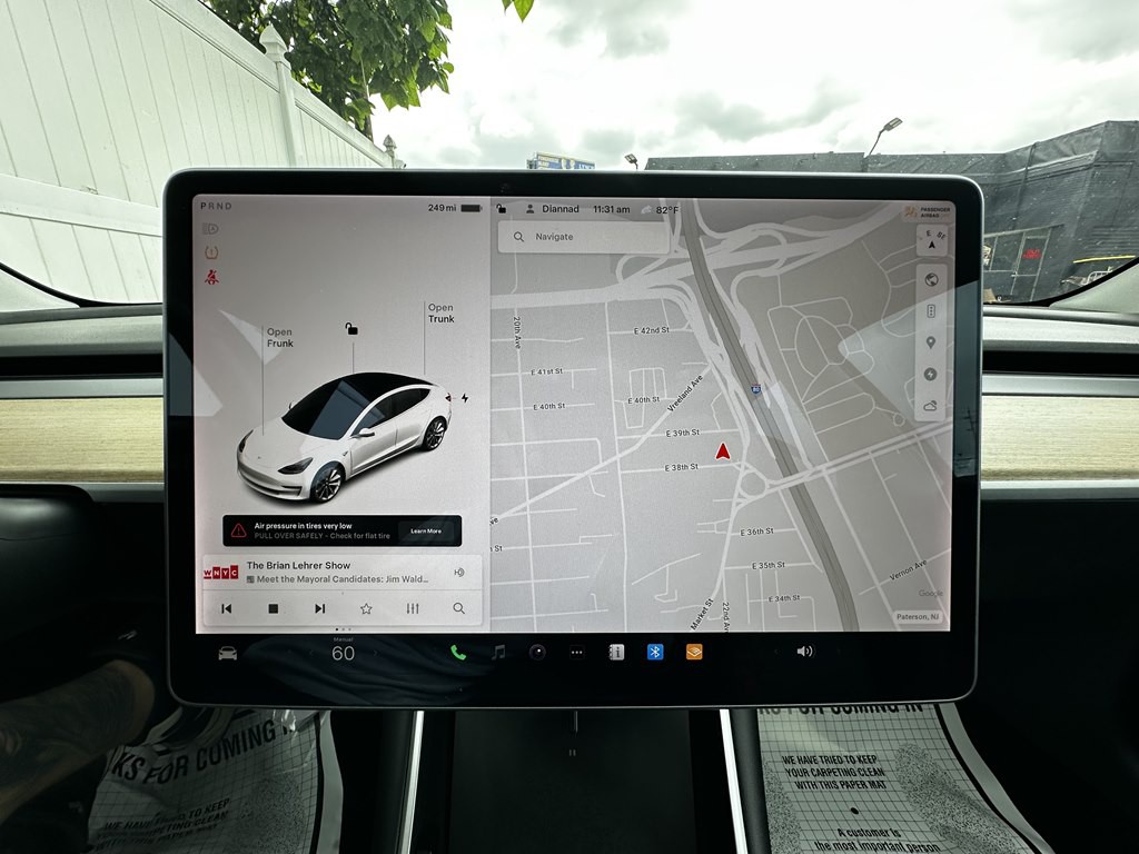 2018 Tesla Model 3 Image 12