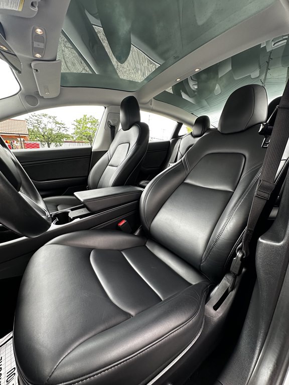 2018 Tesla Model 3 Image 14