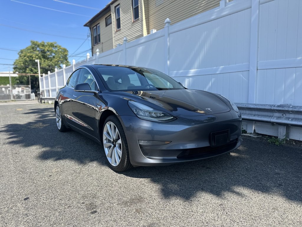 2019 Tesla Model 3 Image 3