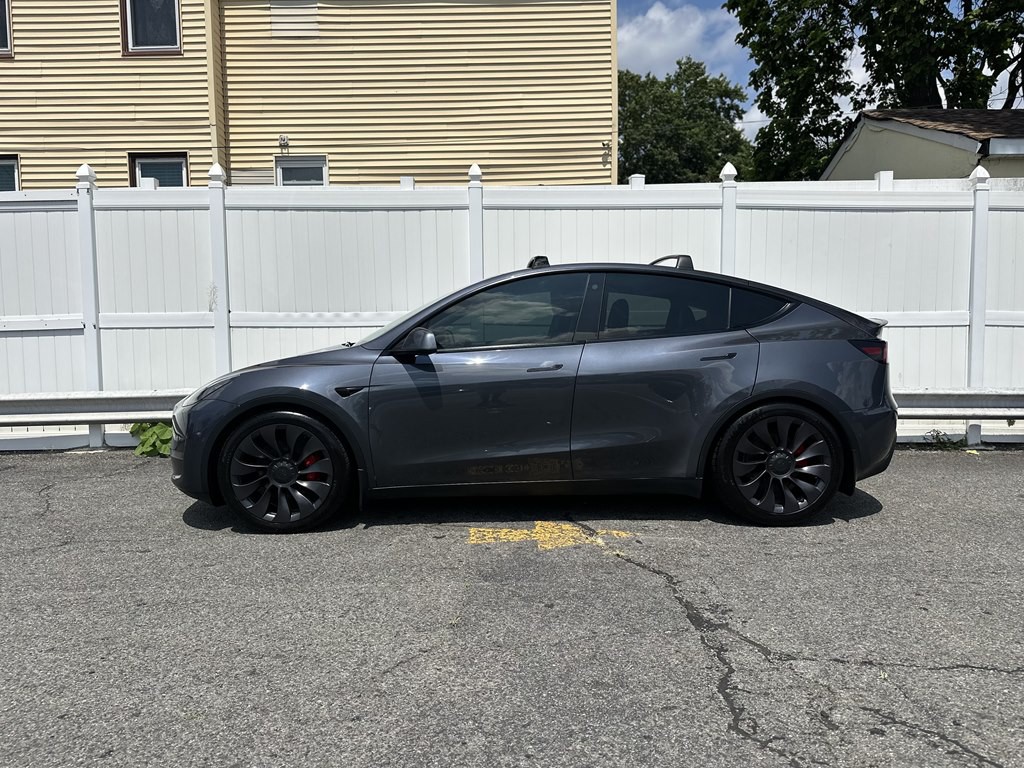 2021 Tesla Model Y Image 4