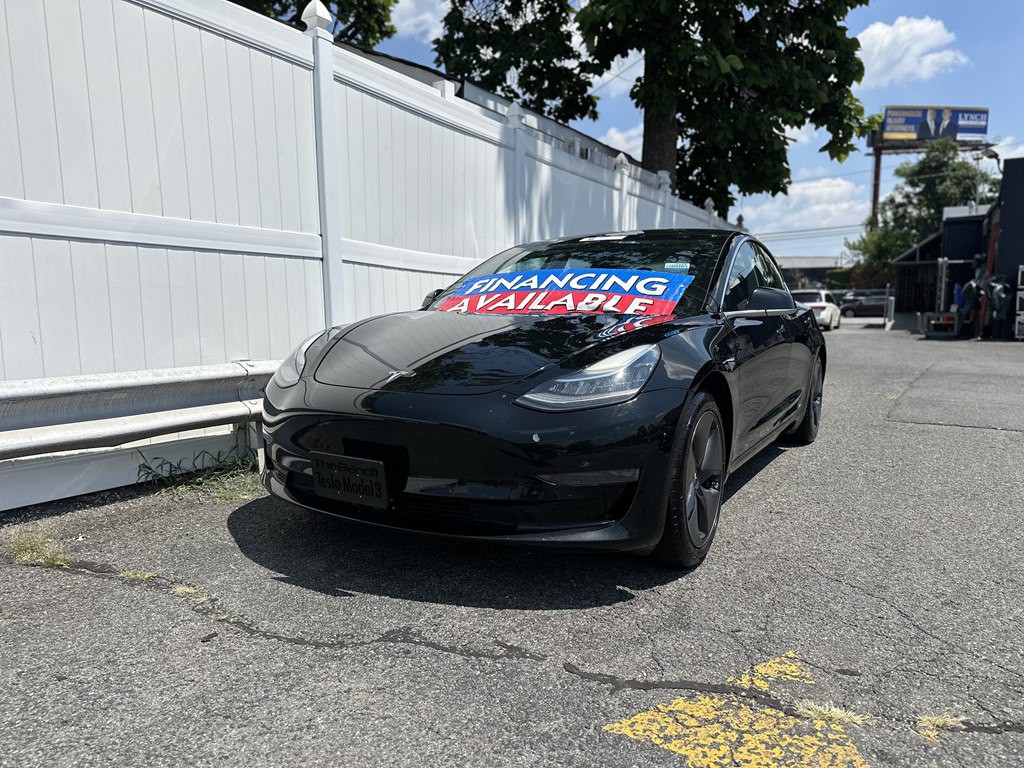 2018 Tesla Model 3 Image 1