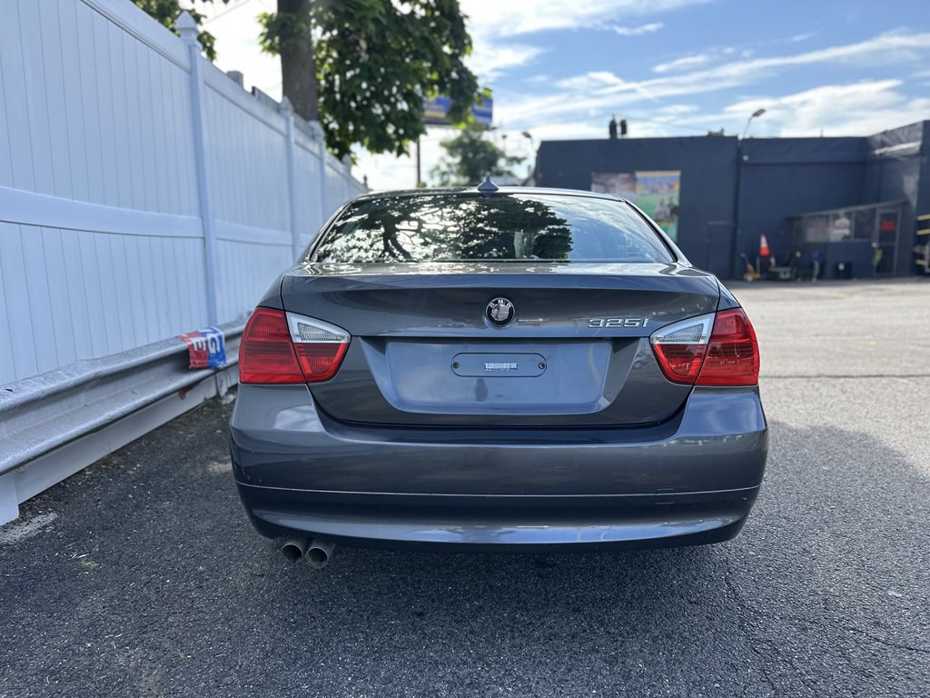 2006 BMW 3 Series Image 6