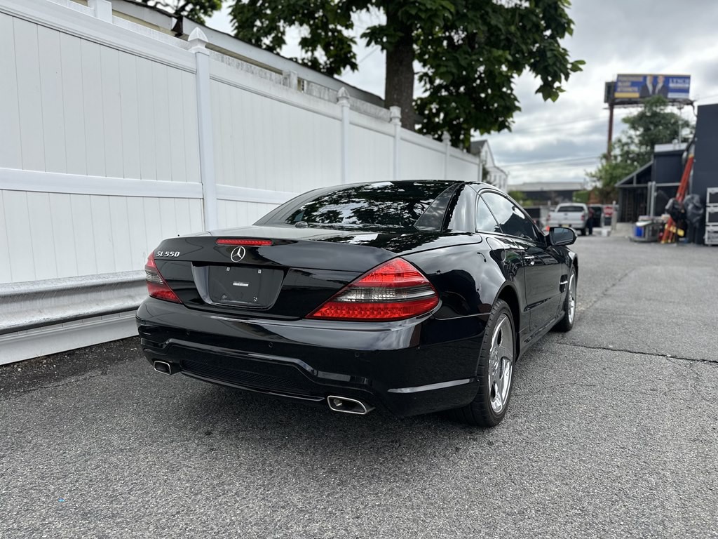2009 Mercedes-Benz SL-Class Image 7