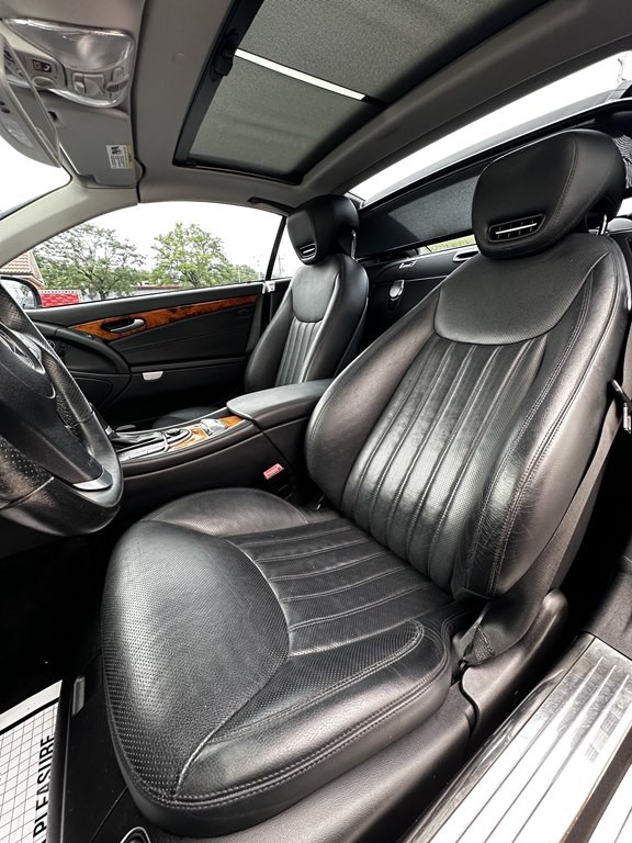 2009 Mercedes-Benz SL-Class Image 10