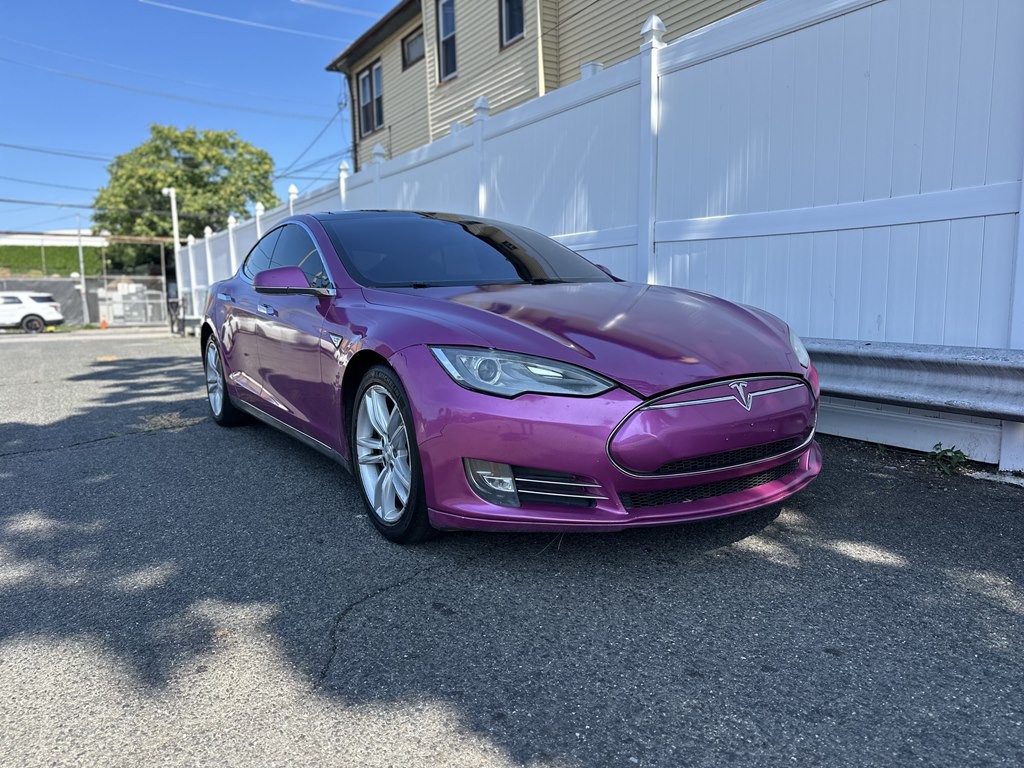 2014 Tesla Model S Image 3