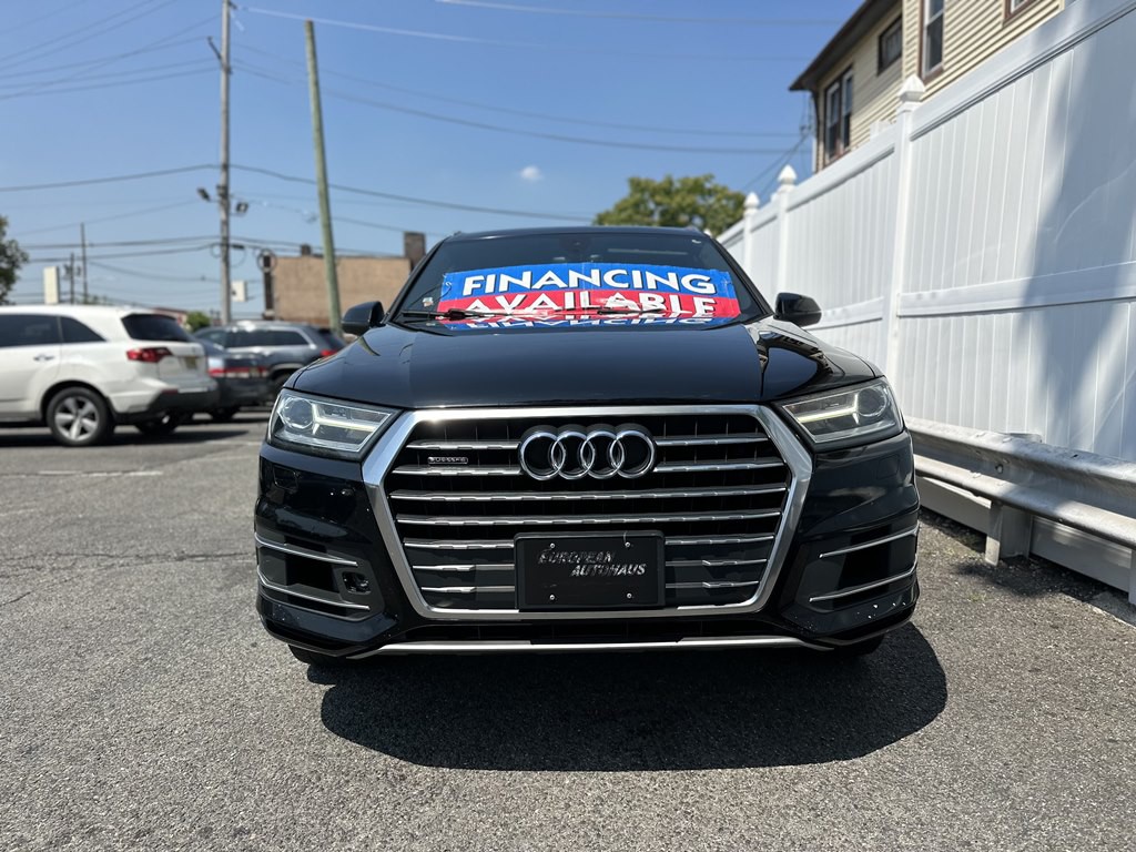 2017 Audi Q7 Image 2
