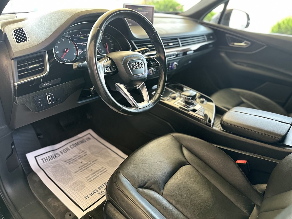 2017 Audi Q7 Image 10