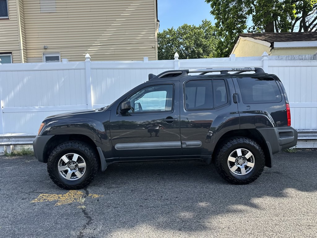 2012 Nissan Xterra Image 4