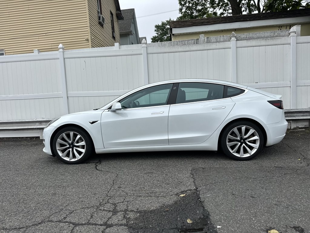 2018 Tesla Model 3 Image 4
