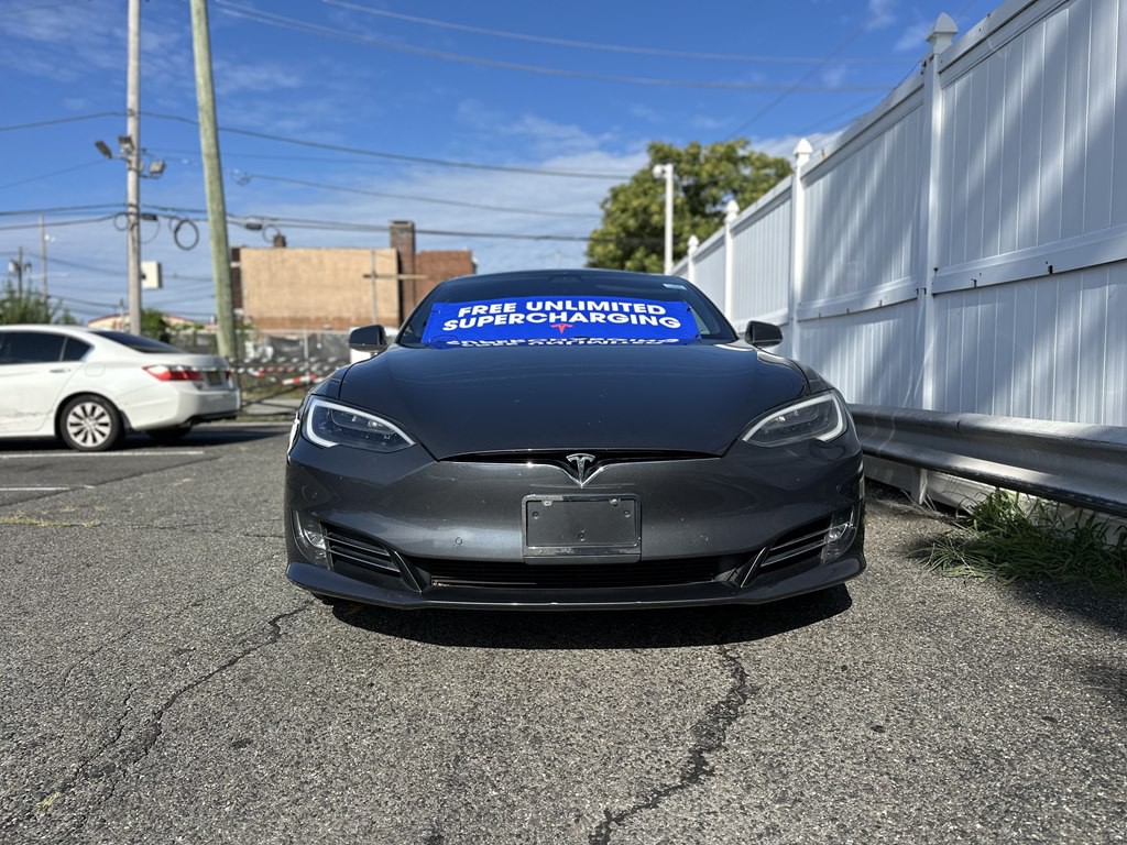 2017 Tesla Model S Image 2