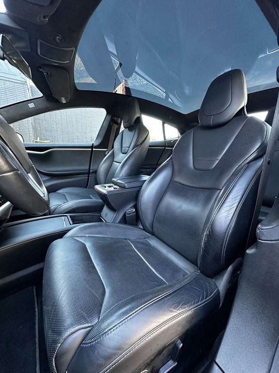 2017 Tesla Model S Image 14