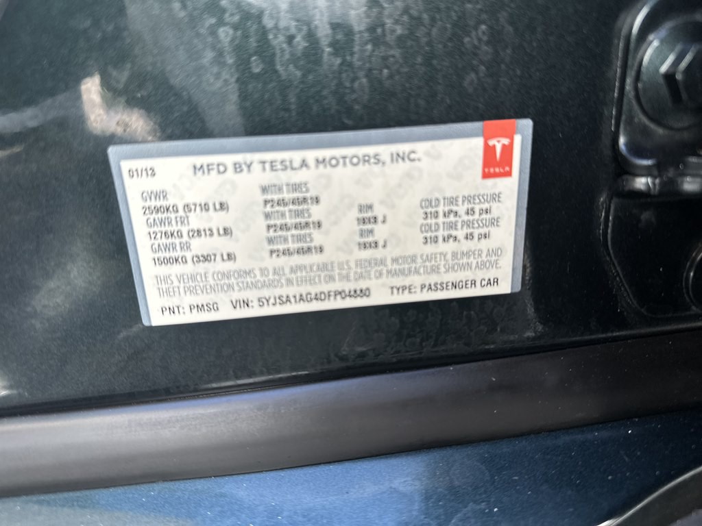 2013 Tesla Model S Image 16