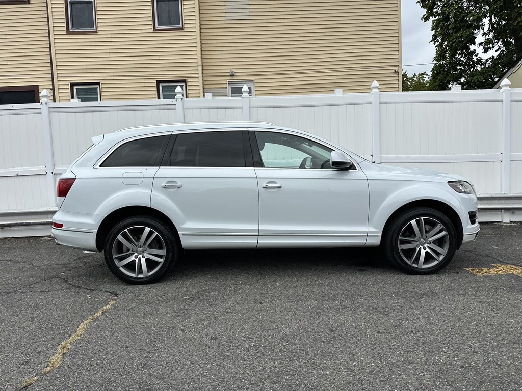 2015 Audi Q7 Image 8