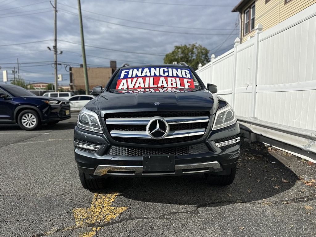 2013 Mercedes-Benz GL-Class Image 2