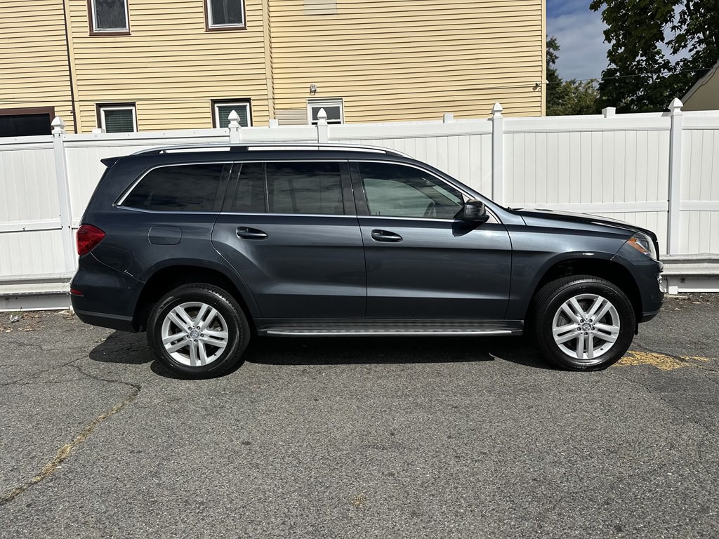 2013 Mercedes-Benz GL-Class Image 8