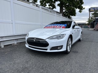 Image for 2014 Tesla Model S S85 FREE SUPERCHARGER ID: 6867487