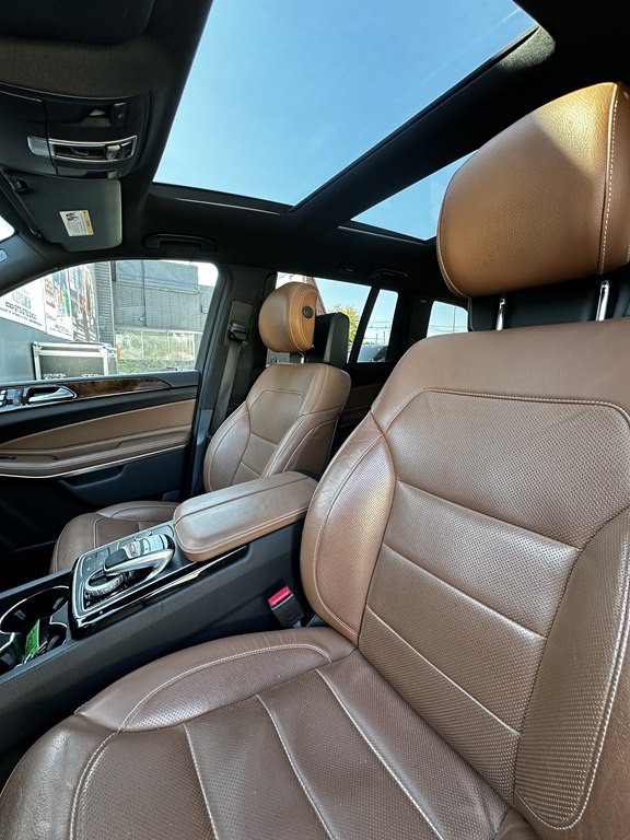 2017 Mercedes-Benz GLS-Class Image 15