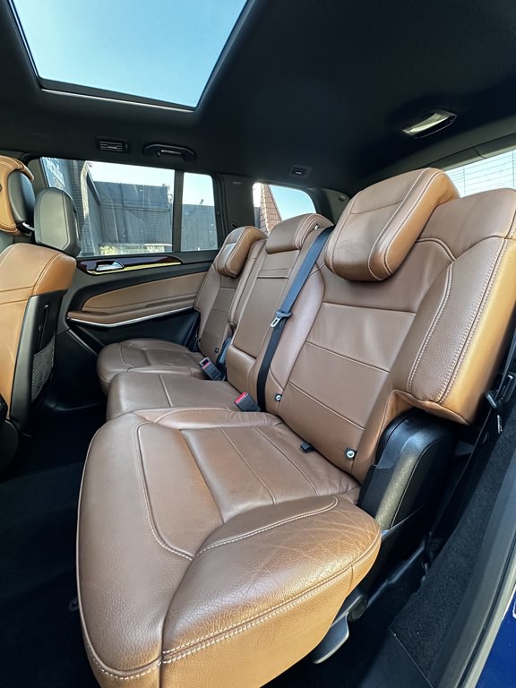 2017 Mercedes-Benz GLS-Class Image 17