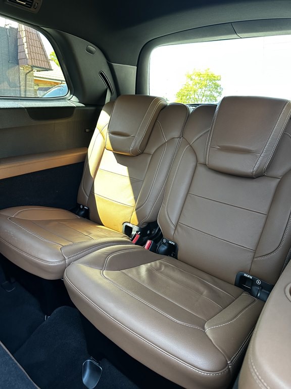 2017 Mercedes-Benz GLS-Class Image 18