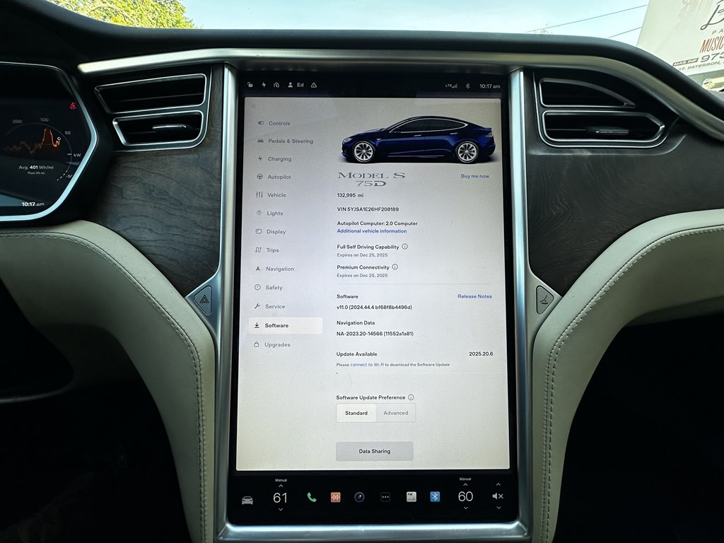2017 Tesla Model S Image 11