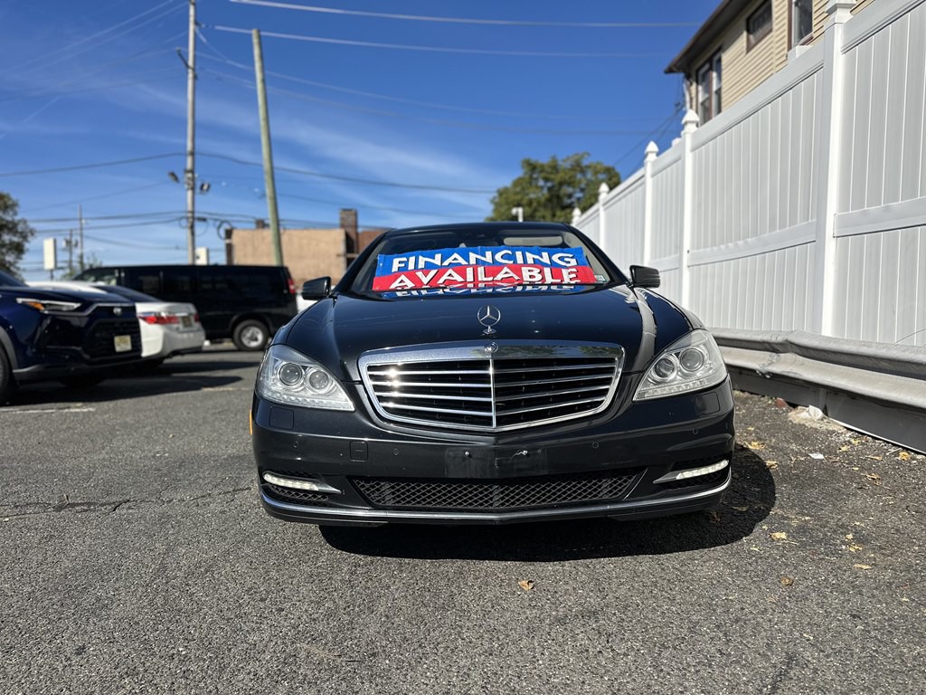 2012 Mercedes-Benz S-Class Image 2