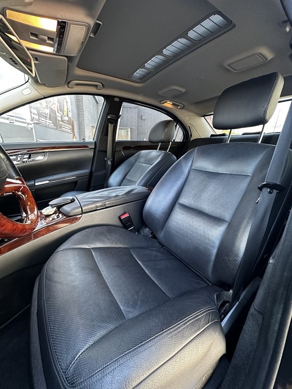 2012 Mercedes-Benz S-Class Image 14