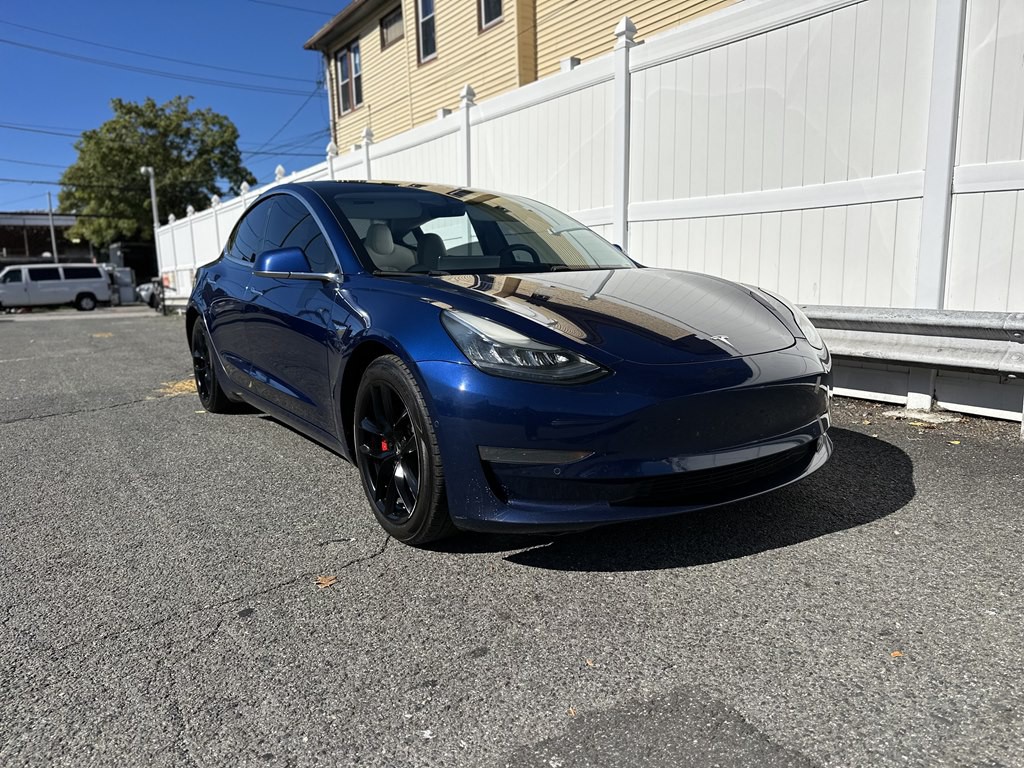 2019 Tesla Model 3 Image 3