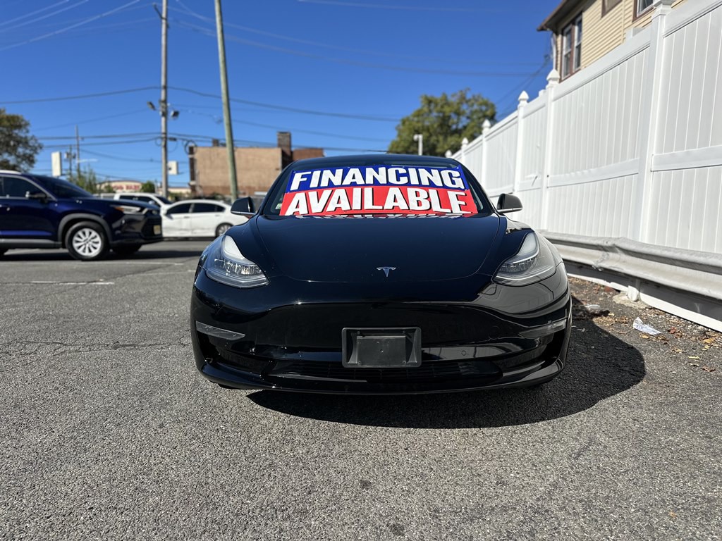2018 Tesla Model 3 Image 2