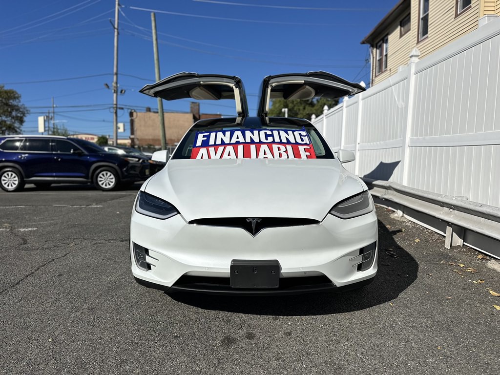 2018 Tesla Model X Image 2