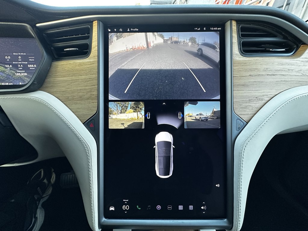 2018 Tesla Model X Image 12