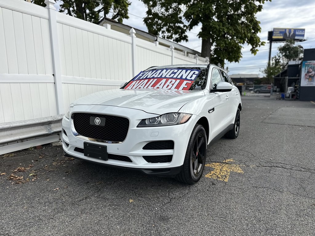 2019 Jaguar F-PACE Image 1