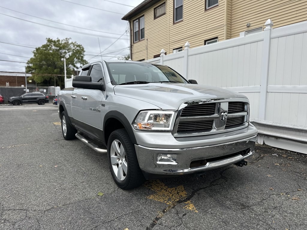 2011 Dodge Ram 1500 Image 3