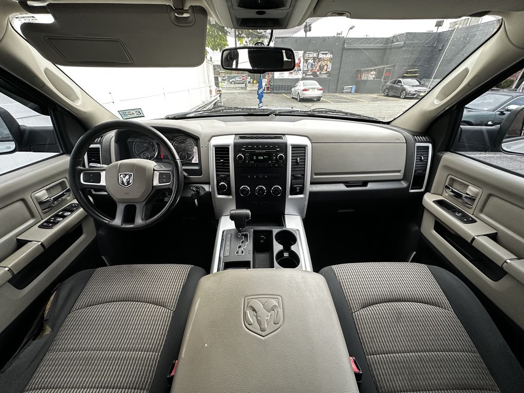 2011 Dodge Ram 1500 Image 9
