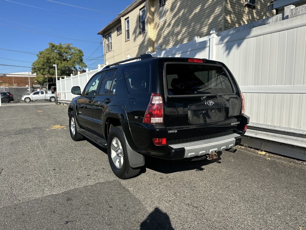 2004 Toyota 4Runner Image 5