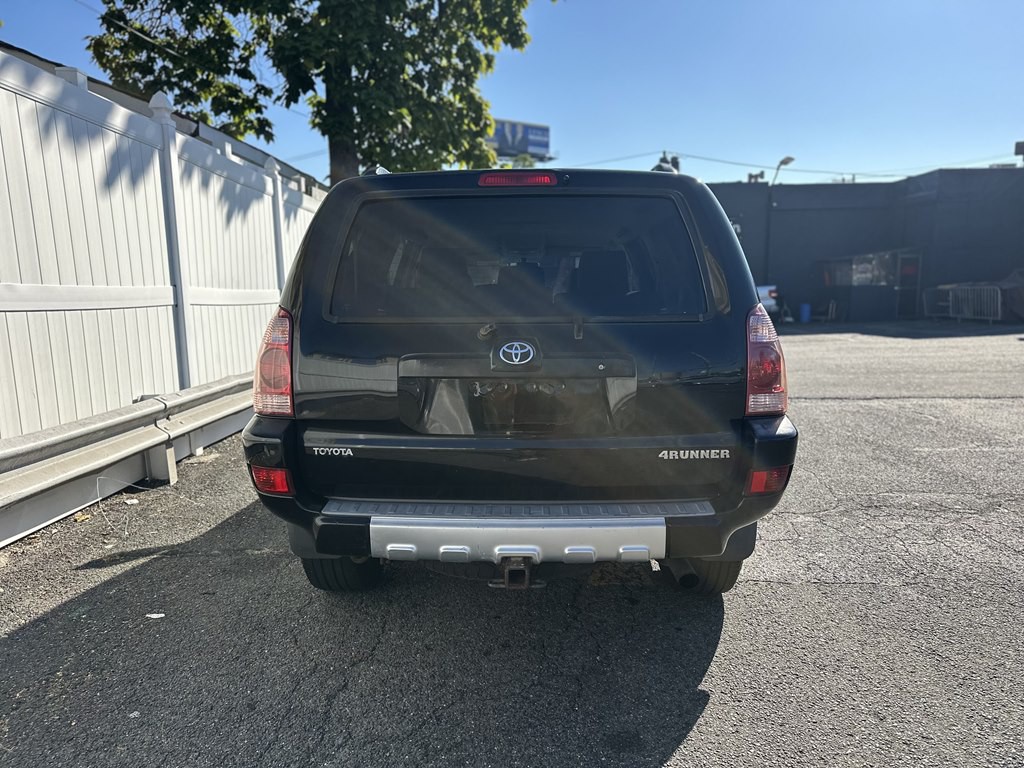 2004 Toyota 4Runner Image 6