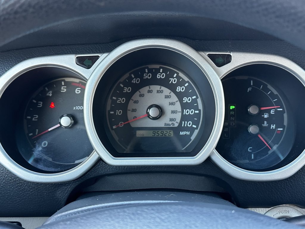 2004 Toyota 4Runner Image 11