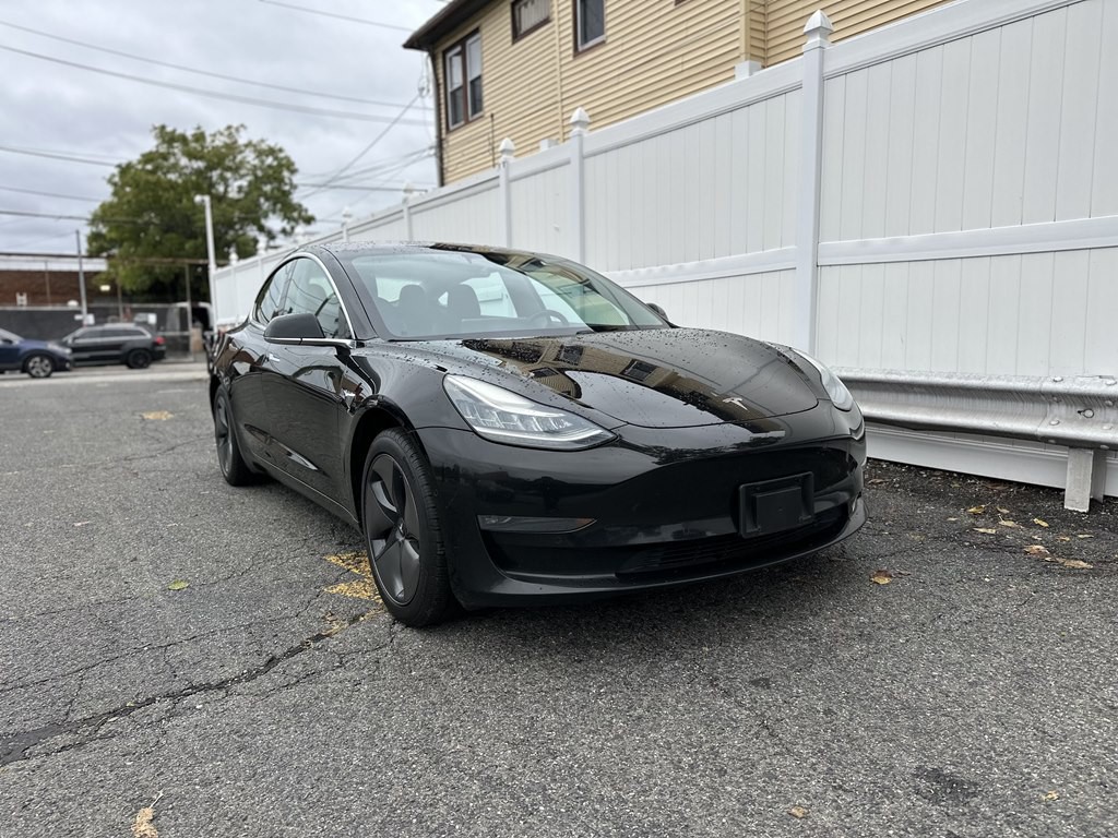 2018 Tesla Model 3 Image 3