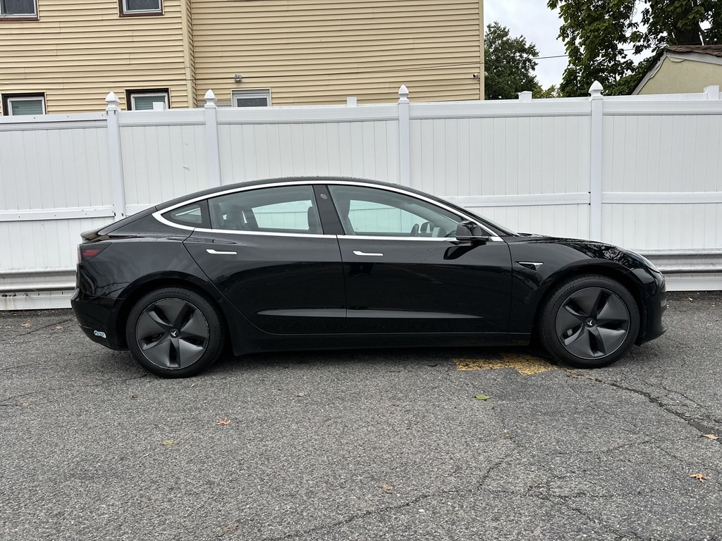 2018 Tesla Model 3 Image 8